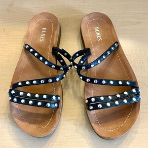 Dunes Black Studded Strappy Slide Sandals, Size 9